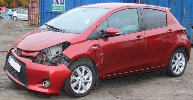 Toyota Yaris 2012-2014 (Type III, Fase 1) , Motorkode: 1NZ-FXE, Girkassekode: 