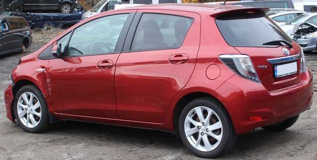 Toyota Yaris 2012-2014 (Type III, Fase 1) , Motorkode: 1NZ-FXE, Girkassekode: 