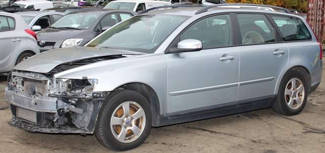Volvo V50 2007-2012 (Fase 2) , Motorkode: D 4164 T, Girkassekode: 