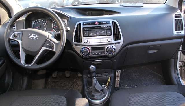 Hyundai i20 2009-2014 (Type I) , Motorkode: G4LA, Girkassekode: