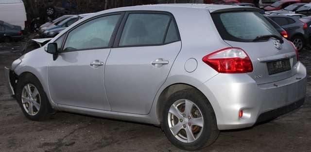 Toyota Auris 2010-2012 (Type I, Fase 2) , Motorkode: 1NR-FE, Girkassekode: 