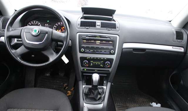 Škoda Octavia 2009-2013 (Type II, Fase 2) , Motorkode: BLS, Girkassekode: KXV