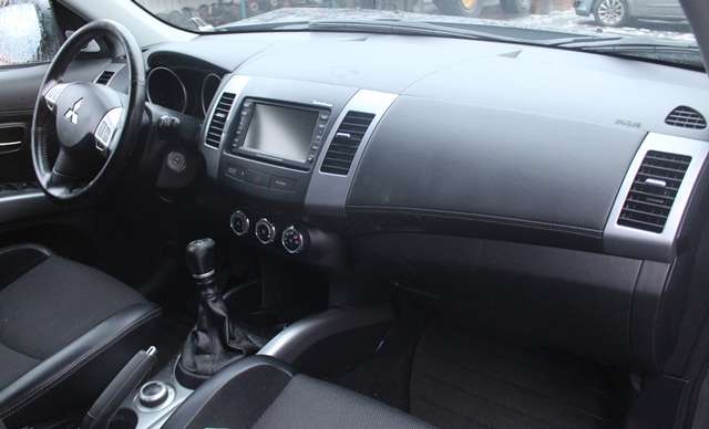 Mitsubishi Outlander 2010-2012 (Type II, Fase 2) , Motorkode: 4N14, Girkassekode: 