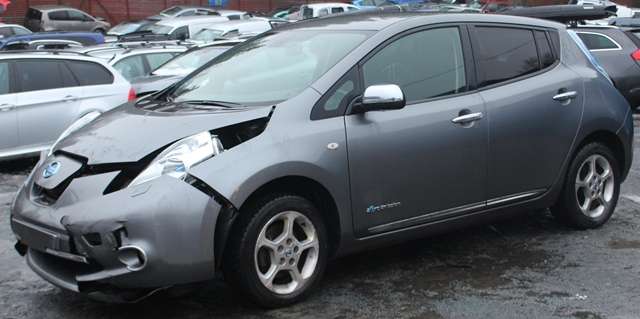 Nissan Leaf 2011-2017 (Type I) , Motorkode: EM57, Girkassekode: 