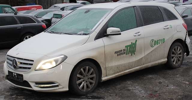 Mercedes B-Klasse 2011-2018 (W246) (W246), Motorkode: OM651.901, Girkassekode: 