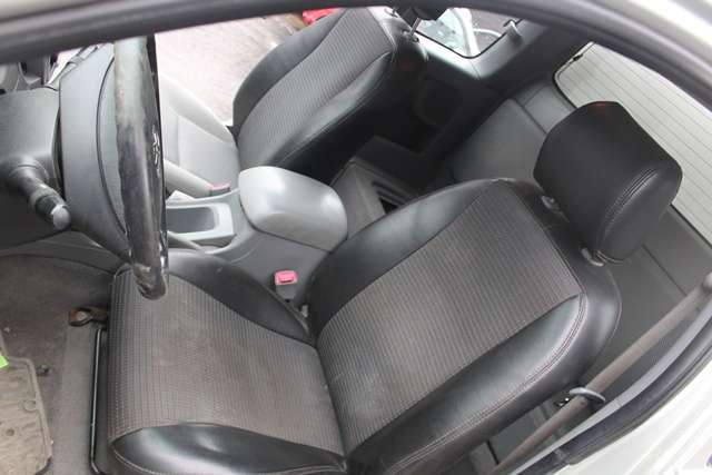Toyota Hilux 2006-2011 , Motorkode: 2KD-FTV, Girkassekode: 