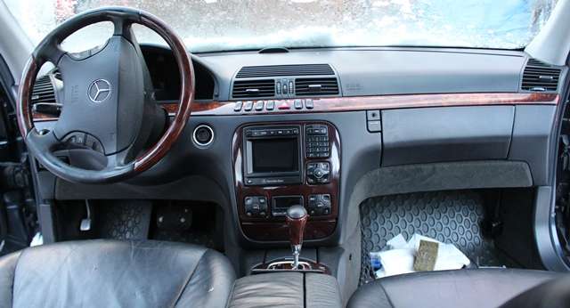 Mercedes S-Klasse 1999-2005 (W220) (W220), Motorkode: M113.941, Girkassekode: 