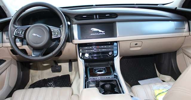 Jaguar XF 2015-->> (X260) (X260), Motorkode: 204DTD, Girkassekode: 