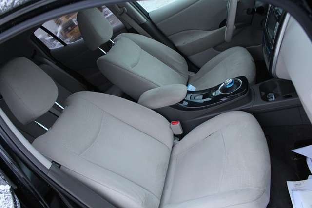 Nissan Leaf 2011-2017 (Type I) , Motorkode: ELEKTRISK, Girkassekode: 