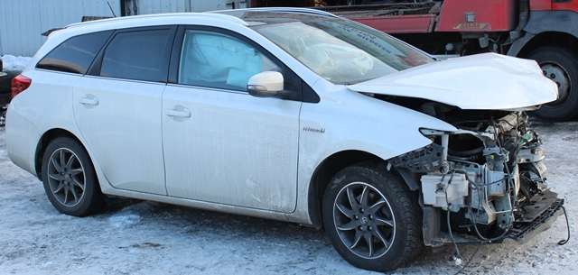 Toyota Auris 2013-2015 (Type II, Fase 1) , Motorkode: 2ZR-FXE, Girkassekode: 
