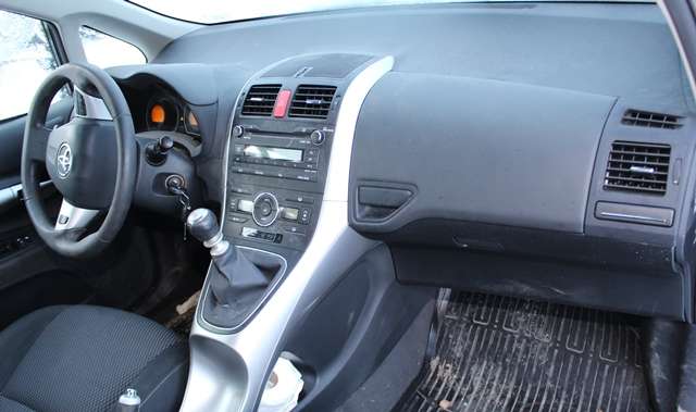 Toyota Auris 2010-2012 (Type I, Fase 2) , Motorkode: 1ND-TV, Girkassekode: 