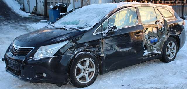 Toyota Avensis 2009-2015 (Type III, Fase 1) , Motorkode: 2ZR-FAE, Girkassekode: 