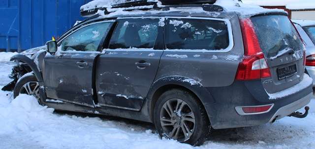 Volvo XC70 2008-2013 (Type II, Fase 1) , Motorkode: D 5244 T17, Girkassekode: 