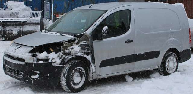 Peugeot Partner 2008-2015 (Type II, Fase 1) , Motorkode: 9HF, Girkassekode: