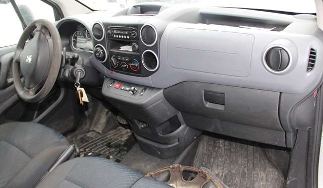Peugeot Partner 2008-2015 (Type II, Fase 1) , Motorkode: 9HF, Girkassekode:
