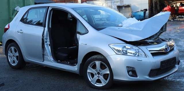 Toyota Auris 2010-2012 (Type I, Fase 2) , Motorkode: 2ZR-FXE, Girkassekode: 
