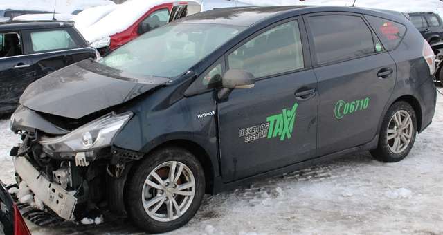 Toyota Prius +7 2012-2020 (Type III) (stasjonsvogn) (stasjonsvogn), Motorkode: 2ZR-FXE, Girkassekode: 