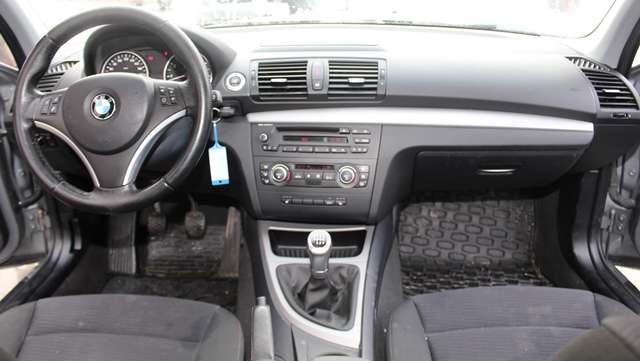 BMW 1-Serie 2004-2011 (E81/E82/E87/E88) (E81/E82/E87/E88), Motorkode: N43-B16 A, Girkassekode: 