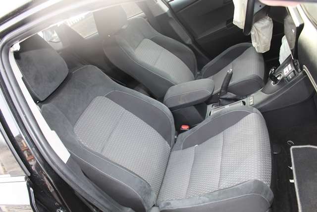 Toyota Auris 2015-2019 (Type II, Fase 2) , Motorkode: 2ZR-FXE, Girkassekode: 