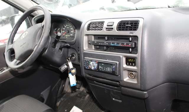 Toyota Hiace 2007-2012 (Fase 3) , Motorkode: 2KD-FTV, Girkassekode: 