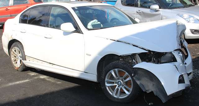 BMW 3-Serie 2005-2011 (E90/E91/E92/E93) (E90/E91/E92/E93), Motorkode: N47-D20 C, Girkassekode: 