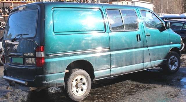 Toyota Hiace 2007-2012 (Fase 3) , Motorkode: 2KD-FTV, Girkassekode: