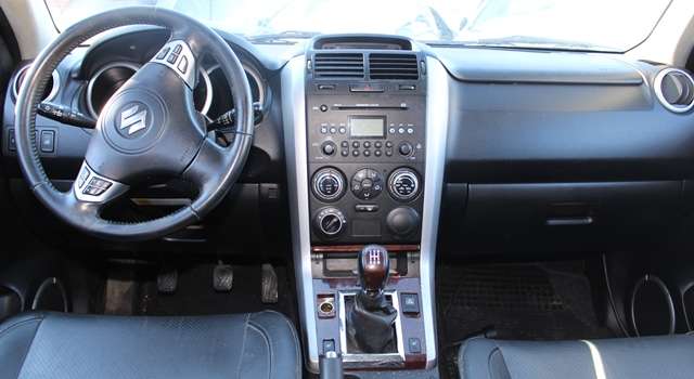 Suzuki Grand Vitara 2005-2015 (Type III) , Motorkode: F9QB, Girkassekode: 