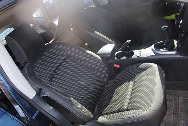 Nissan Qashqai 2007-2010 (Type I, Fase 1) , Motorkode: HR16DE, Girkassekode: 