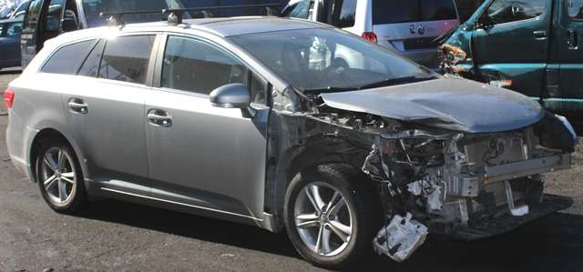 Toyota Avensis 2009-2015 (Type III, Fase 1) , Motorkode: 2ZR-FAE, Girkassekode: 