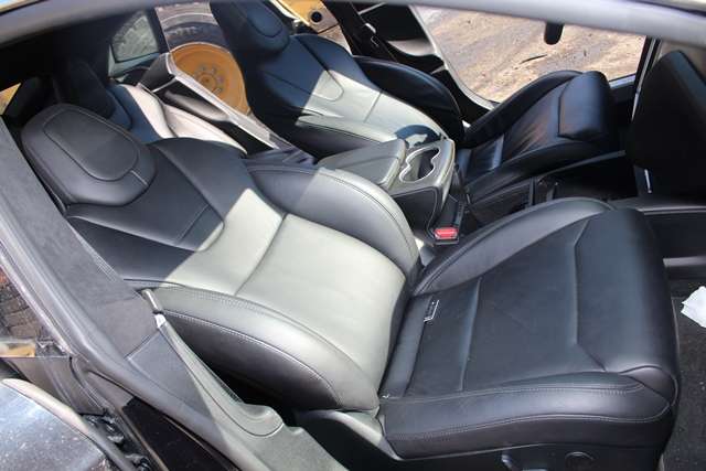 Tesla Model S 2016-2021 (Fase 2) , Motorkode: 1035000-00-J, Girkassekode: 
