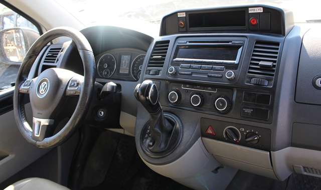 VW Transporter / Caravelle 2009-2015 (Fase 2) (T5) (T5), Motorkode: CFCA, Girkassekode: 