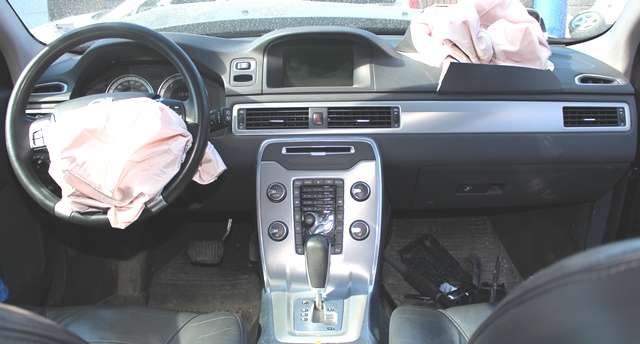 Volvo V70 2007-2013 (Type III, Fase 1) , Motorkode: D 4162 T, Girkassekode: 