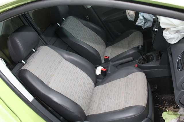 VW Caddy 2010-2015 (Type III, Fase 2) , Motorkode: CAYE, Girkassekode: LZY