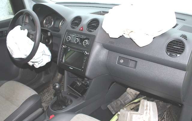 VW Caddy 2010-2015 (Type III, Fase 2) , Motorkode: CAYE, Girkassekode: LZY