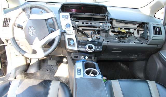 Toyota Prius +7 2012-2020 (Type III) (stasjonsvogn) (stasjonsvogn), Motorkode: 2ZR-FXE, Girkassekode: 