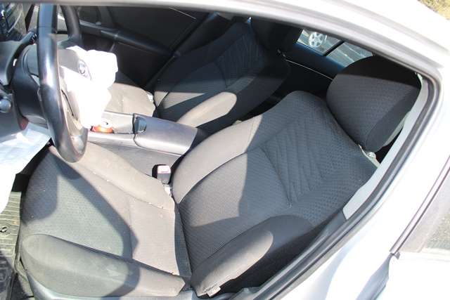 Toyota Avensis 2009-2015 (Type III, Fase 1) , Motorkode: 2ZR-FAE, Girkassekode: