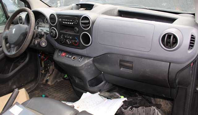 Peugeot Partner 2008-2015 (Type II, Fase 1) , Motorkode: 9HF, Girkassekode: