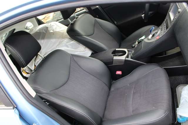 Toyota Prius 2009-2016 (Type III) (COMBI) (COMBI), Motorkode: 2ZR-FXE, Girkassekode: 