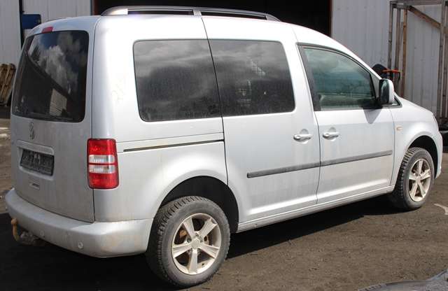 VW Caddy 2010-2015 (Type III, Fase 2) , Motorkode: CAYD, Girkassekode: MLP