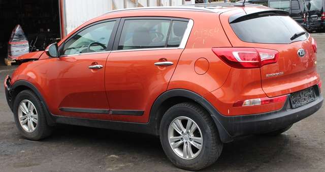 Kia Sportage 2010-2016 (Type III) , Motorkode: D4FD, Girkassekode: 