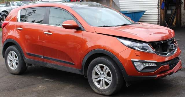 Kia Sportage 2010-2016 (Type III) , Motorkode: D4FD, Girkassekode: 