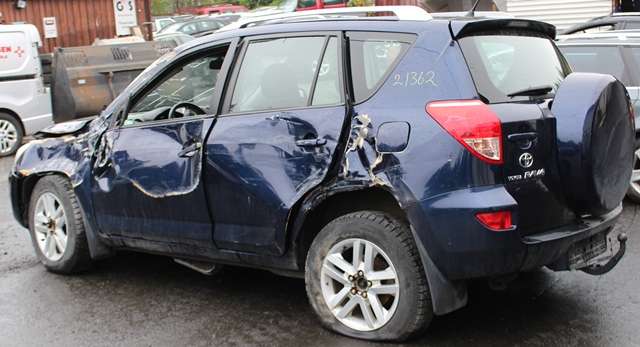 Toyota RAV4 2006-2009 (Type III, Fase 1) , Motorkode: 2AD-FTV, Girkassekode: 