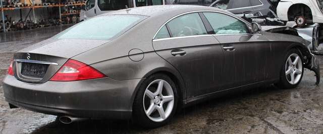 Mercedes CLS 2004-2010 (C219) (C219), Motorkode: OM642.920, Girkassekode: 