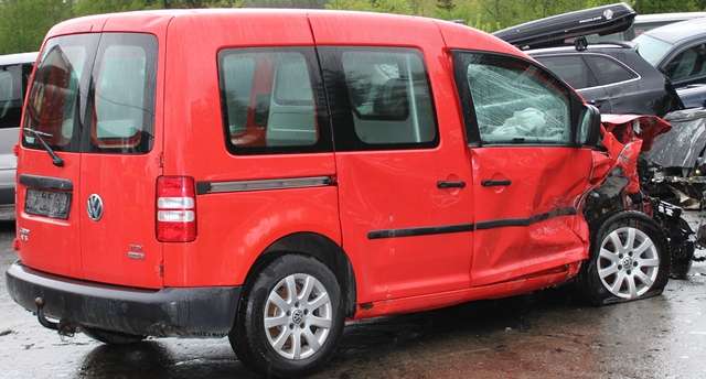 VW Caddy 2010-2015 (Type III, Fase 2) , Motorkode: CAYD, Girkassekode: MPV