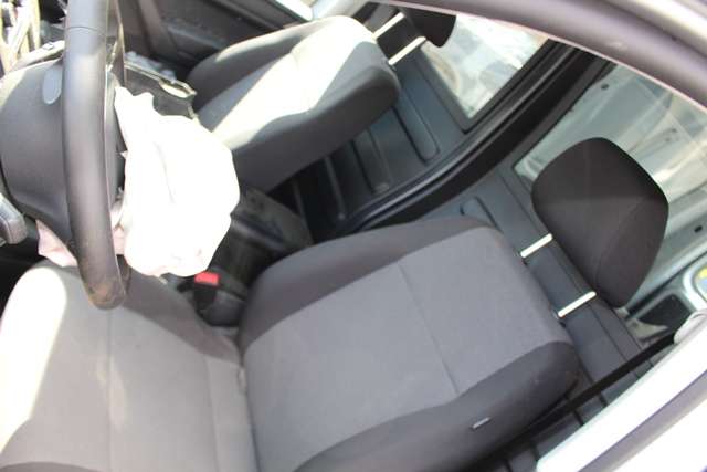 VW Caddy 2015-2020 (Type III, Fase 3) , Motorkode: DFSD, Girkassekode: RTH