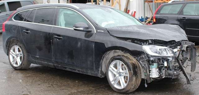 Volvo V60/V60 CC 2013-2018 (Type I, Fase 2) , Motorkode: D 5244 T17, Girkassekode: 