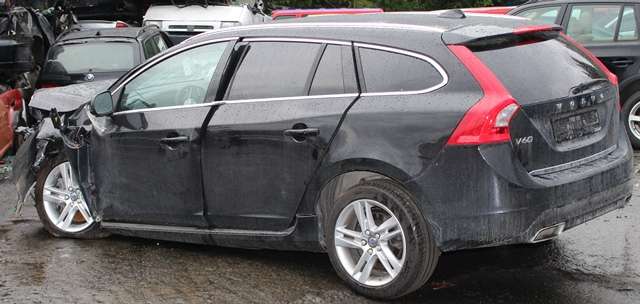 Volvo V60/V60 CC 2013-2018 (Type I, Fase 2) , Motorkode: D 5244 T17, Girkassekode: 