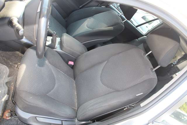 Toyota RAV4 2006-2009 (Type III, Fase 1) , Motorkode: 2AD-FTV, Girkassekode: