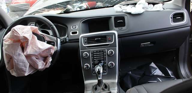 Volvo V60/V60 CC 2013-2018 (Type I, Fase 2) , Motorkode: D 4204 T4, Girkassekode: 