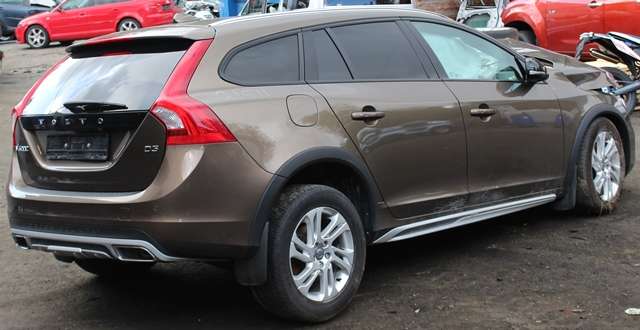 Volvo V60/V60 CC 2013-2018 (Type I, Fase 2) , Motorkode: D 4204 T4, Girkassekode: 